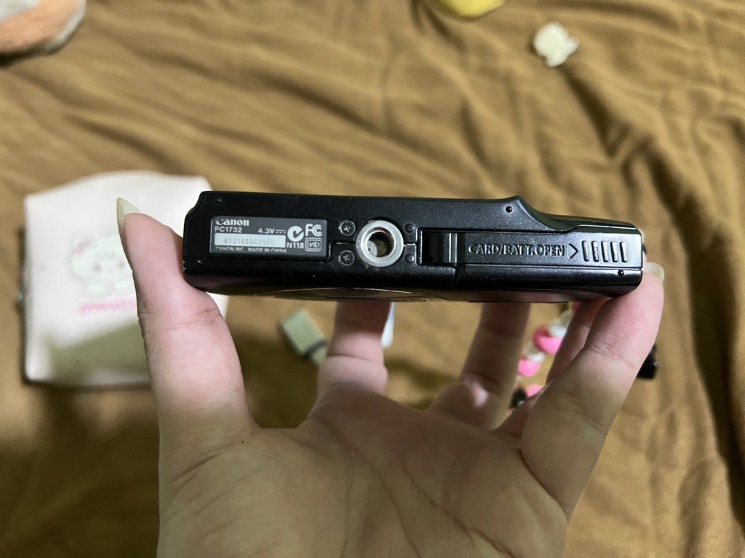 Canon PowerShot A2300 HD Digital Camera with Accessories (Category: Cameras) located in Manila. Submitted by andyfiles20 (Listing ID 1441084190, Image 3). Description: PRICE: 6499 (very negotiable for sure buyer and payo) sample photos: (all photos are raw/unedited !!) pls pm ^^ FEATURES: - 16 Megapixel - 5x optical zoom - 2.7 inch lcd screen INCLUSIONS: FREE 32GB SD Card - Unit - Battery - Card Reader (USB & Type C) - Pouch - Strap - Charger CON