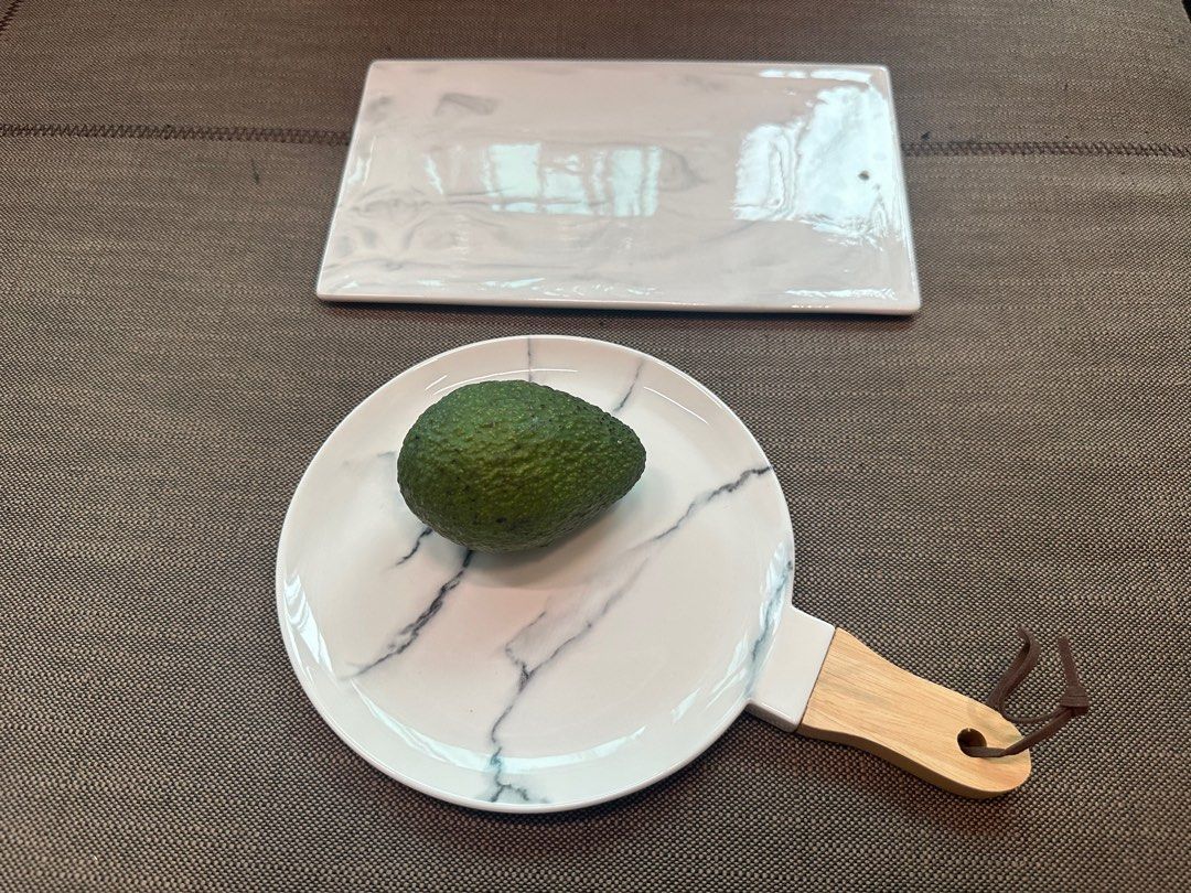 Ceramic platters468984227526103042