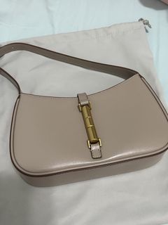 （分類：）位於 。 由 Stitch626_ 提交（商品編號 1441037127，圖片 1）。簡介： 。