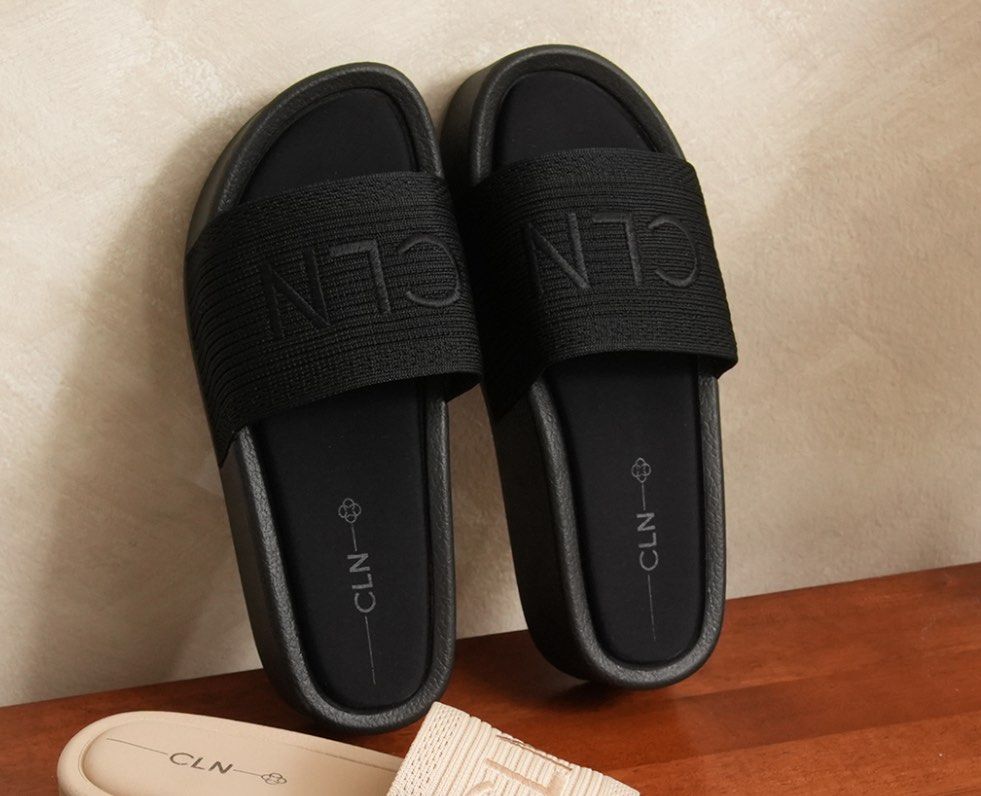 CLN Platform Slides (Category: Wedges) located in San Fernando. Submitted by keepitcozy (Listing ID 1441087513, Image 2). Description: Size 8 Womens Used max 3 times In very good condition ORIGINAL Slides only no box since i bought it on CLN Website.