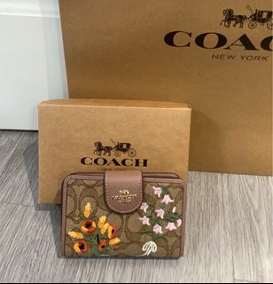 Wallets Collection item 1
