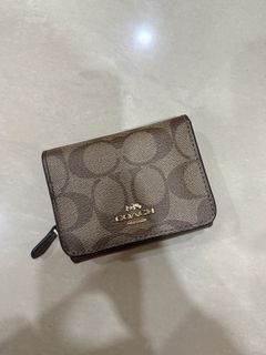 (Category: ) located in . Submitted by rafidah1009 (Listing ID 1441036827, Image 1). Description: .