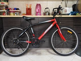 (Category: ) located in . Submitted by racerflys (Listing ID 1441052220, Image 1). Description: .