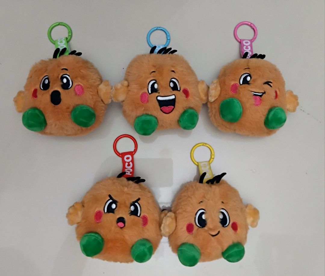Complete Set Authentic Potato Corner Bag charm (Category: Charms) located in Quezon City. Submitted by chicklet19 (Listing ID 1440989721, Image 1). Description: Complete Set Poco Potato Corner keychains authentic and brandnew 1,500pesos for the set (5pcs.) opened only to see what's inside hindi po included yung rare na gold poco kaya 5pcs. po yan pick up at welcome rotonda, quezon city mode of payment, bdo or gcash pwede cash on delivery via lala