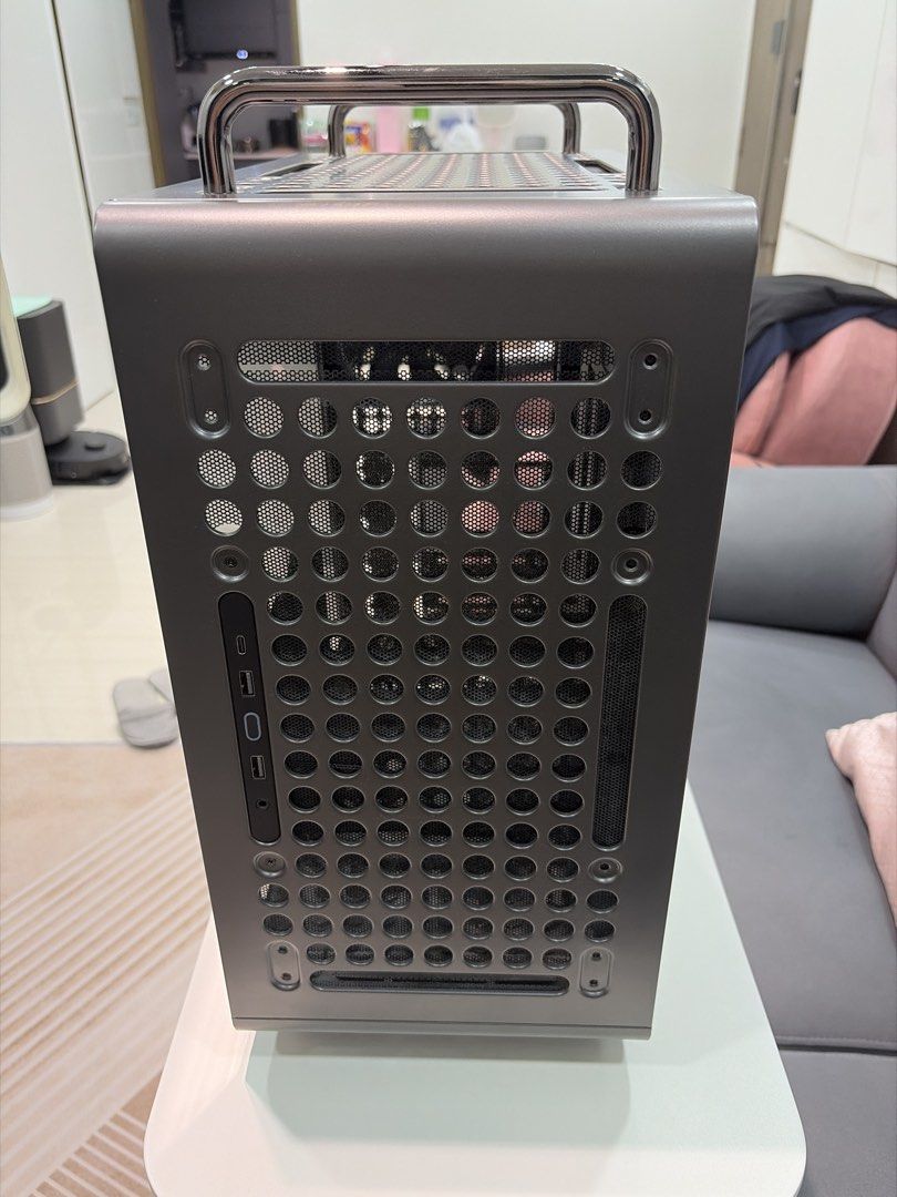 Cooler Master Qube 540 PC Case469269276421017601