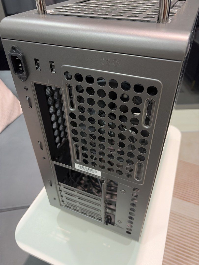 Cooler Master Qube 540 PC Case469269276421017603