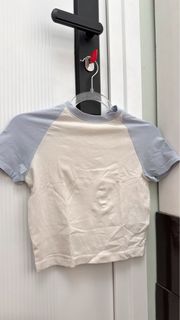 (Kategori: ) berada di . Dikirim oleh prelovedbyjeees (ID iklan 1440973875, Gambar 1). Deskripsi: .