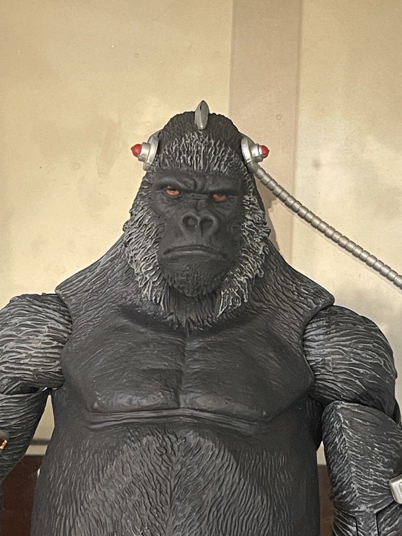 DCUC Gorilla Grodd CNC (Category: Action & Battle Toys) located in Manila. Submitted by goldenpenguin-f8b83e (Listing ID 1441114266, Image 2). Description: • DCUC CnC Gorilla Grodd | PHP 2200 ✅ Cross-posted ✅ WYSIWYG ✅ Good Condition (Small rattling sound from inside figure but doesn’t affect articulation at all) ✅ Buyer shall shoulder shipping fee from CDO ✅ Don’t hesitate to PM for questions.
