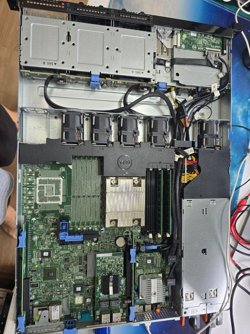 Dell PowerEdge R320 Server469161971968256001