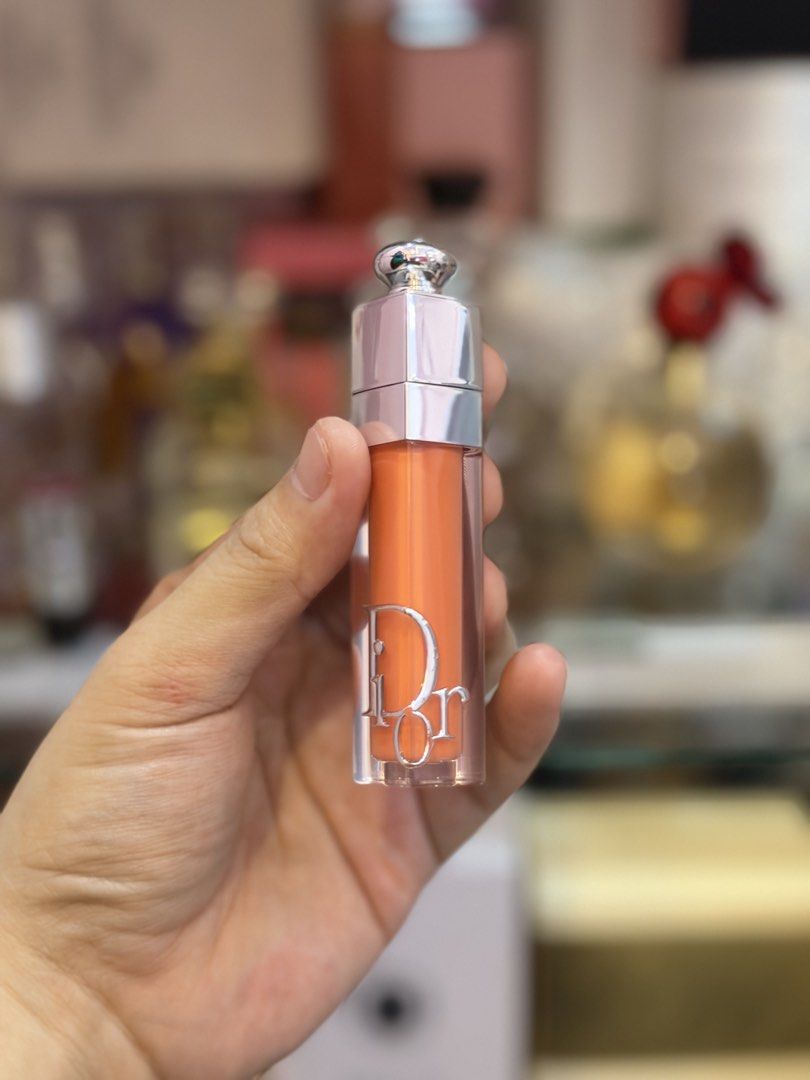 Dior Lip Maximizer (Category: Makeup) located in Mandaluyong City. Submitted by babsi26 (Listing ID 1441134594, Image 1). Description: Authentic Dior Lip Maximixer Shade 004 No Box.