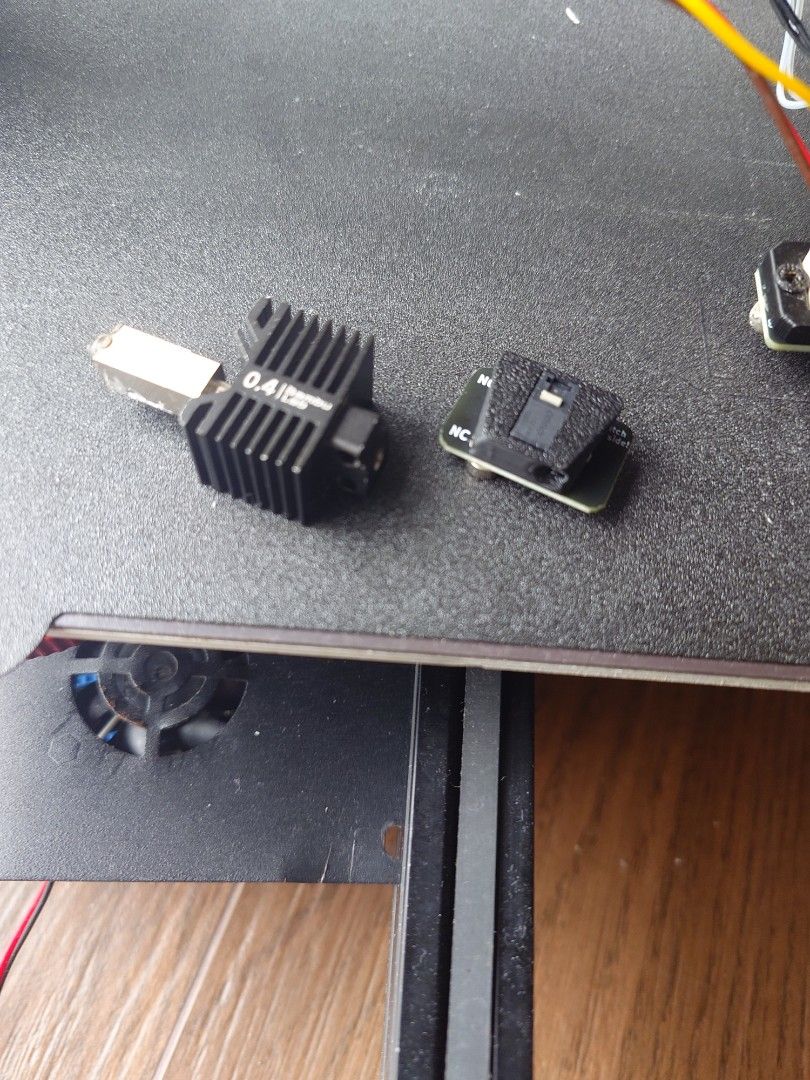 Ender 3 v2 custom mods469299173283614720