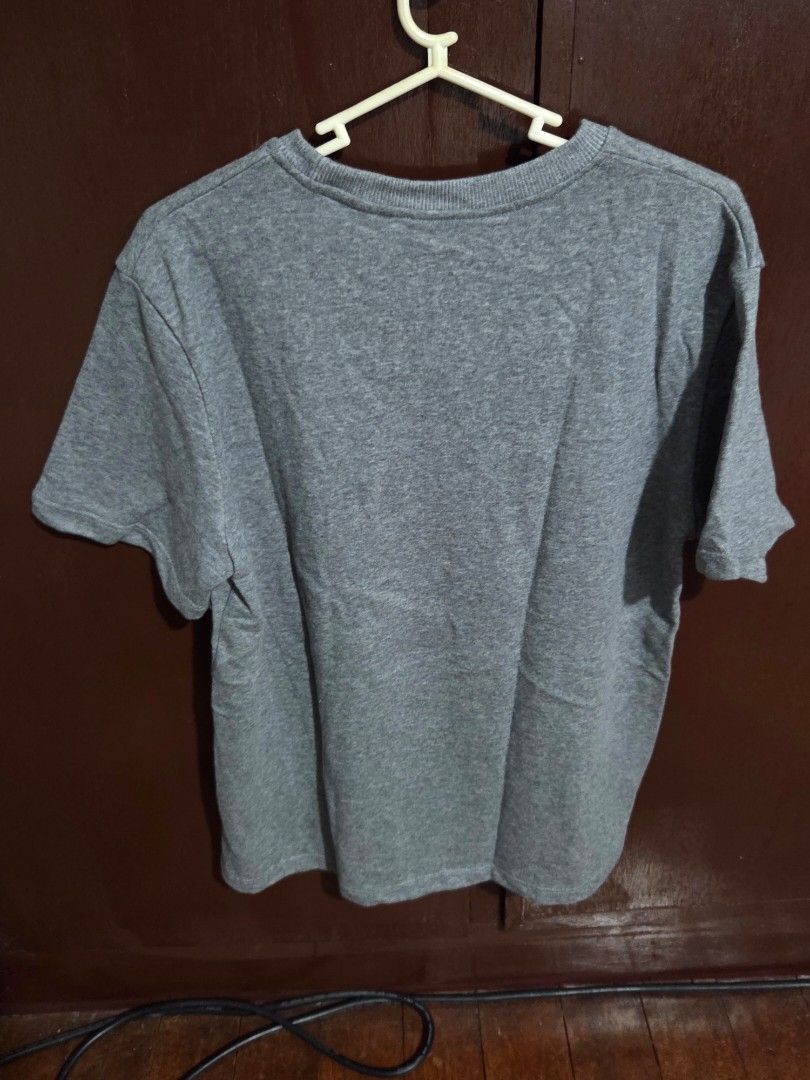 Enhypen x Bench shirt (Category: Shirts) located in Quezon City. Submitted by panchie32 (Listing ID 1441115511, Image 3). Description: Please refer to the photos for the item's condition. Item was used but only for a short time since tumaba din me agad. RFS: These items do not fit me anymore. I accepted the fact di na tayo papayat 😭 📍 Location: Brgy. Kaligayahan, Novaliches, Quezon City ✅ Open for meet-ups ✅ Delivery via Lalamove or GrabExpress
