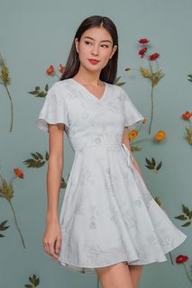 (Category: ) located in . Submitted by shop2apparel (Listing ID 1441045005, Image 1). Description: .