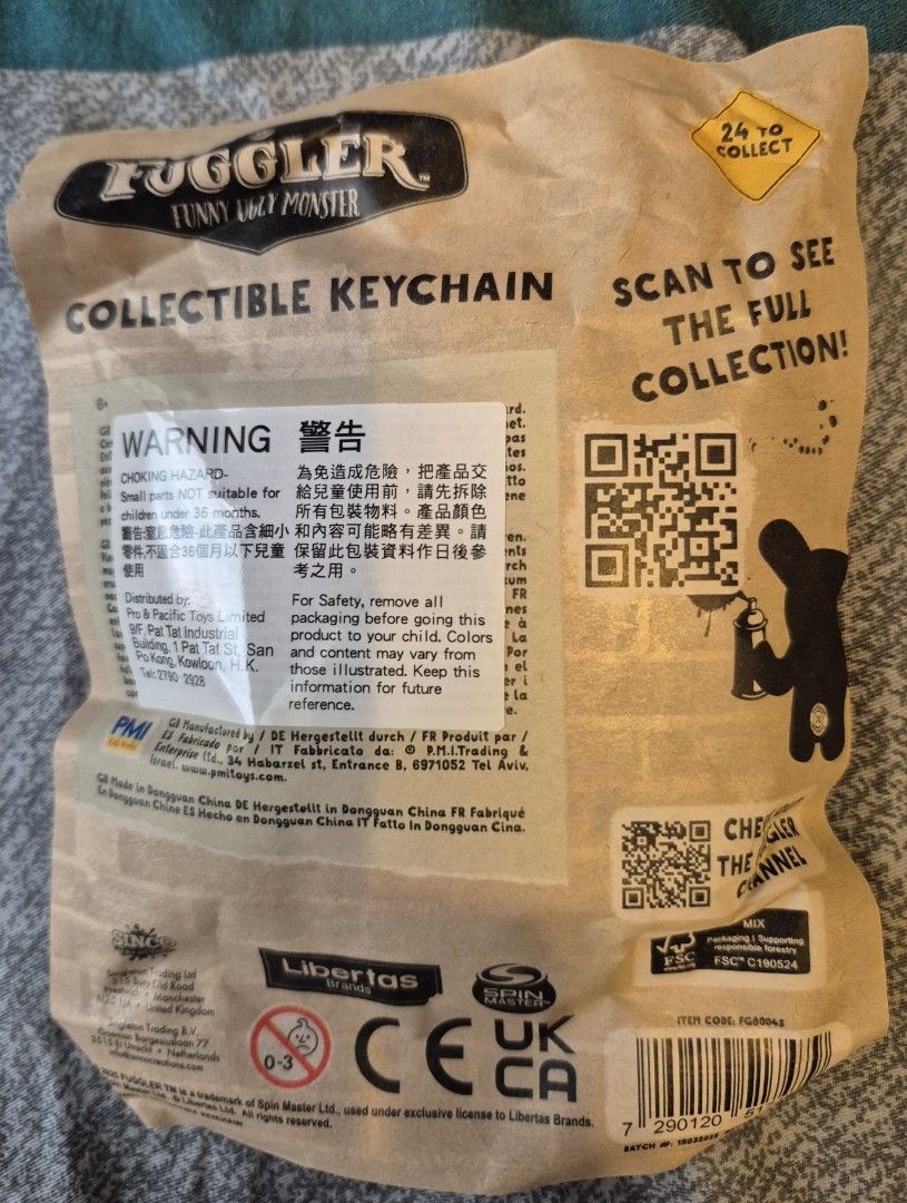 Fuggler牙寶牙齒怪搞笑醜萌怪獸收藏鎖匙扣 鑰匙圈盲盒盲袋Fuggler Collectible Keychain Blind Bag牛皮紙袋包裝24 TO COLLECT Fuggler （分類：動漫角色周邊）位於 Hong Kong。 由 jsjohnnysze 提交（商品編號 1441151117，圖片 3）。簡介： 全新未使用 只售不換 只限在炮台山站交收 or SF到付。