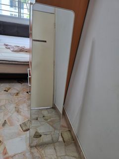 (Category: ) located in . Submitted by ashgr139742275 (Listing ID 1440981235, Image 1). Description: .
