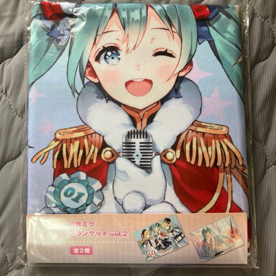 Hatsune Miku Vocaloid Blanket Vol. 2 (Category: Bedding & Towels) located in Santa Rosa. Submitted by animemerchcollection (Listing ID 1441108628, Image 3). Description: - Super cute Hatsune Miku blanket - Features Miku, Rin, and Len - Officially Vocaloid Blanket Vol. 2 - Comes in original packaging - Ideal gift for any Hatsune Miku fan.