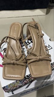 (Kategori: ) berada di . Dikirim oleh blesstuffshop (ID iklan 1441106100, Gambar 1). Deskripsi: .