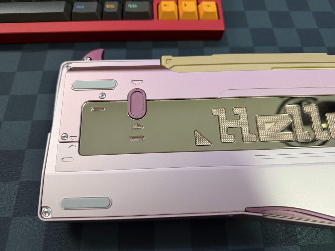Hellcat Alice keyboard469295518377594884
