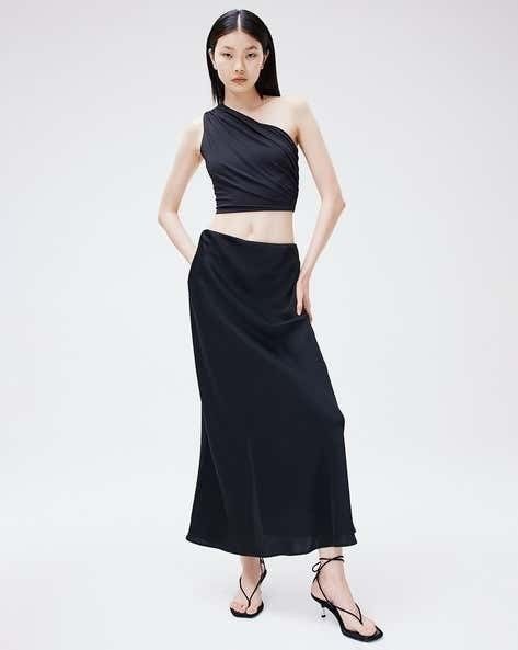 H&M One Shoulder Top Black XS (Category: Sleeveless) located in Caloocan City. Submitted by legit_store (Listing ID 1441122522, Image 3). Description: .