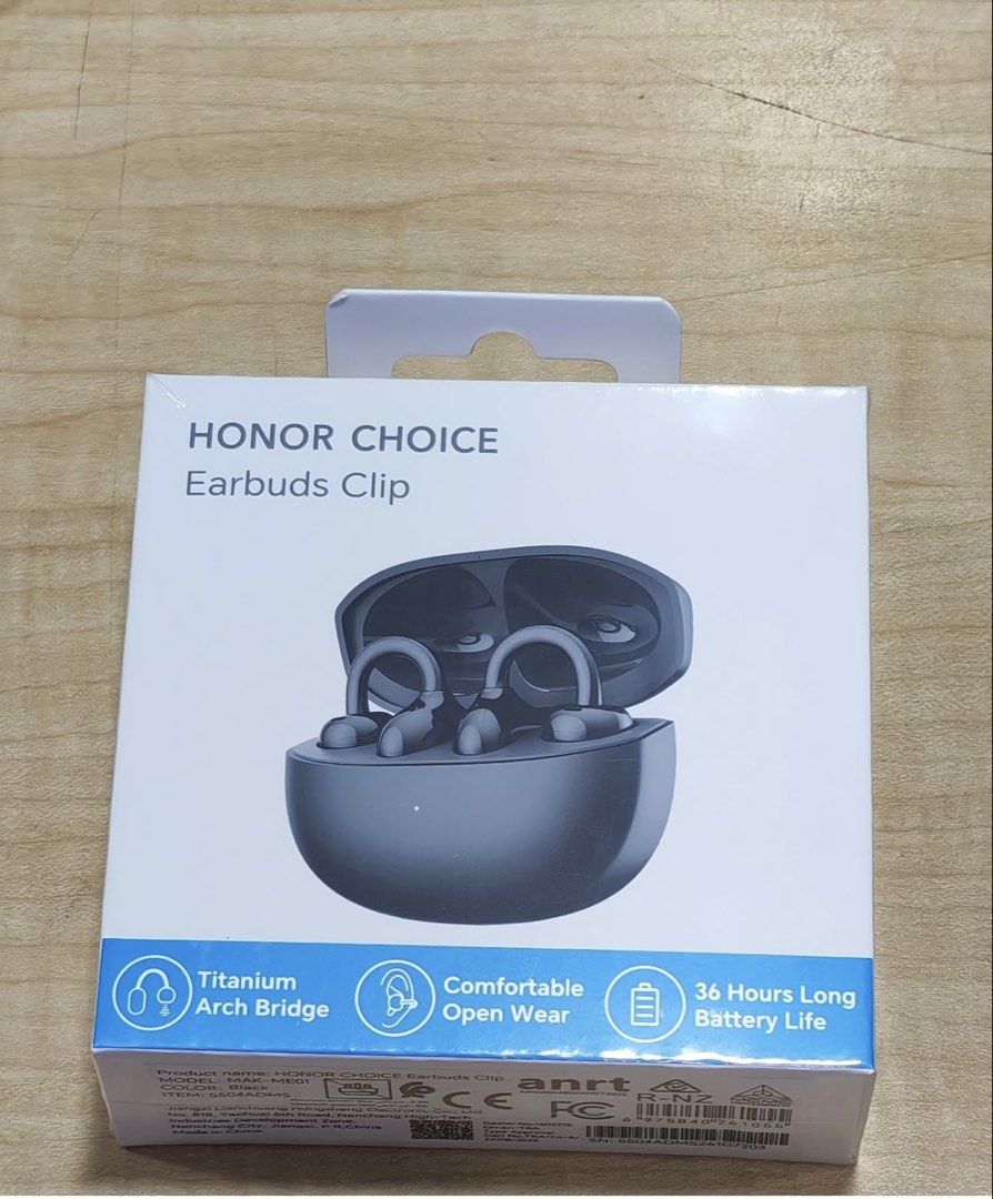 Honor Choice Earbuds Clip (Category: Earphones) located in Quezon City. Submitted by anjlco2017 (Listing ID 1441081390, Image 1). Description: Brand new 1 pc of Black color 1 pc of Violet color .