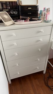 (Category: ) located in . Submitted by melcheng82 (Listing ID 1440971795, Image 1). Description: .