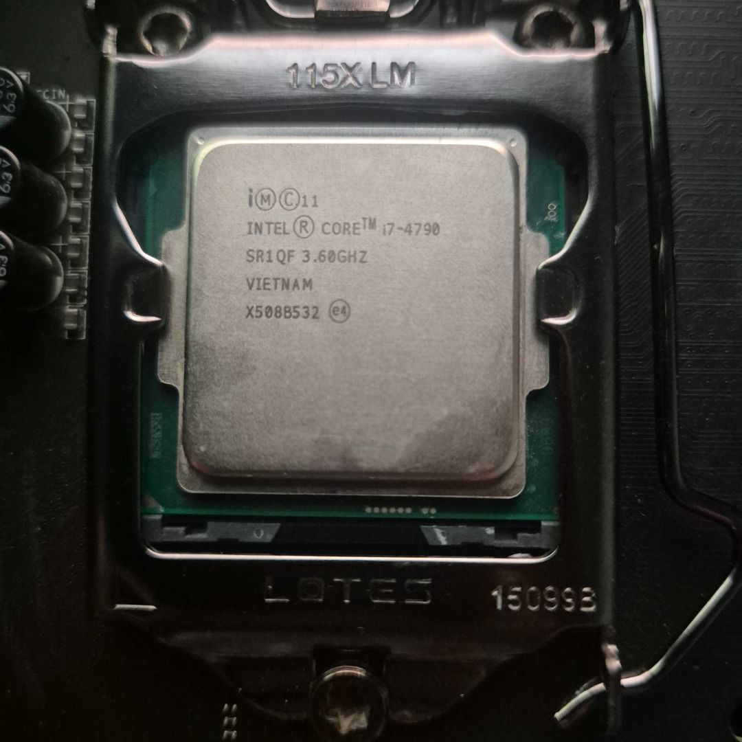 Intel Core i7-4790 3.60GHz CPU Processor469650343566387200