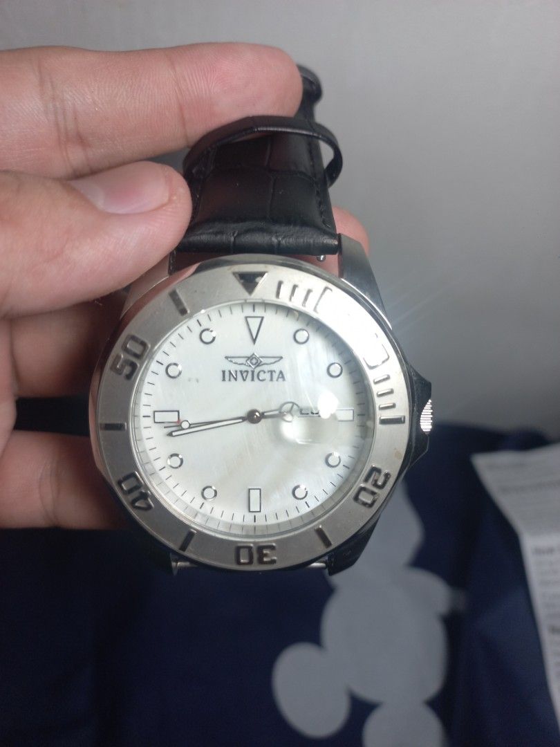 INVICTA Special edition. (Category: Women's Watches) located in Quezon City. Submitted by ceegee30 (Listing ID 1440982037, Image 2). Description: INVICTA special Edition pro diver.