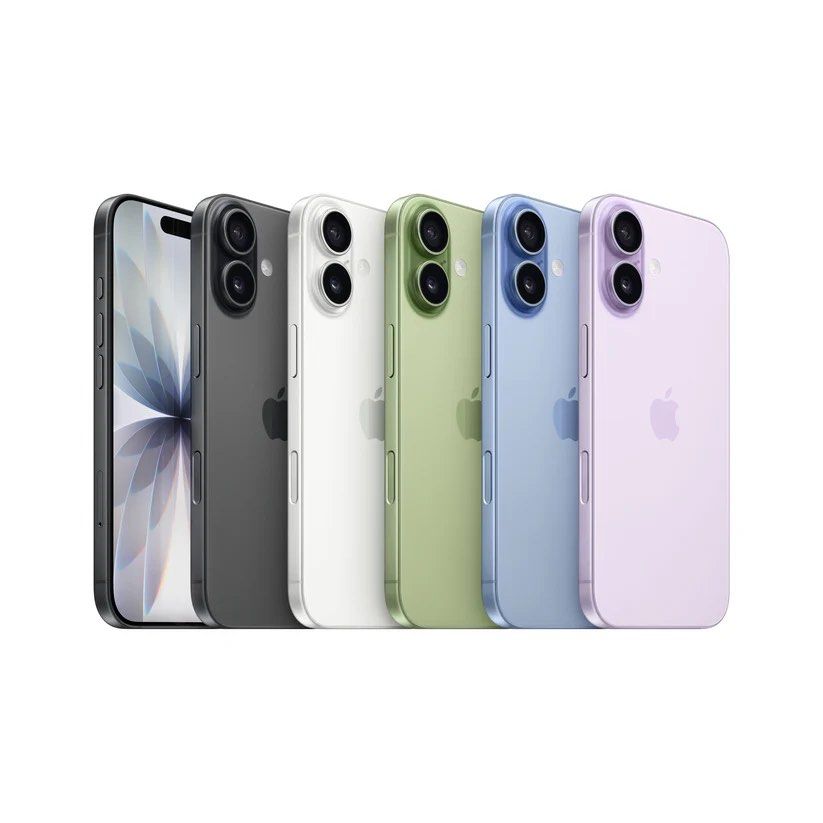 iPhone 17 Black 256GB (Category: iPhone 17 Series) located in Singapore. Submitted by reallifebatman (Listing ID 1441005306, Image 1). Description: - iPhone 17 for sale - Available colors: White, Lavender, Black - Pre-order required (might take 4-6 weeks) - Deposit of $100 required.