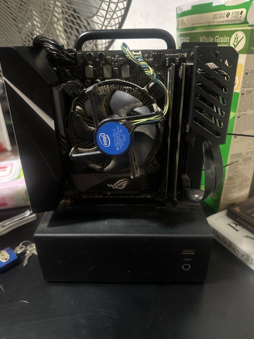 ITX Desktop computer  (Specs on description)469019618035650560