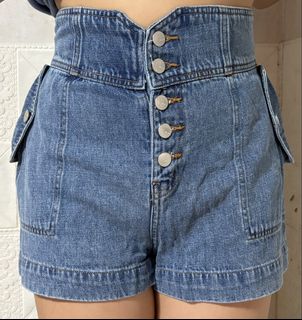 (Category: ) located in . Submitted by lesyal (Listing ID 1441137953, Image 1). Description: .