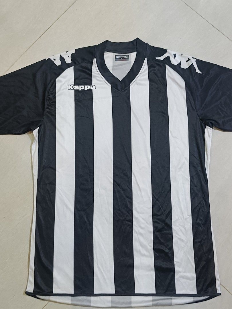 Kappa Football Jersey (Category: Tshirts & Polo Shirts ) located in Tacloban City. Submitted by agnescthrifted98 (Listing ID 1440952169, Image 1). Description: no issue good as new 23x31 inches.