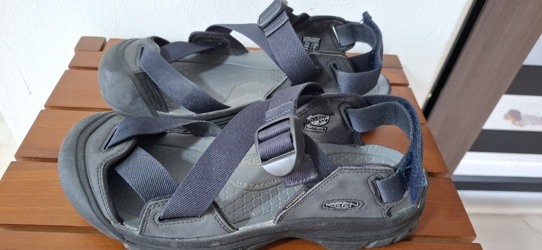 KEEN Sandals (Category: Casual shoes) located in Singapore. Submitted by shong886 (Listing ID 1441002144, Image 3). Description: - KEEN sandals - Colour: Dark grey and navy blue straps - size US 9.5 - Features adjustable straps for a secure fit - Durable sole for long-lasting wear - Ideal for outdoor activities and water adventures - Ready for your next trip!.