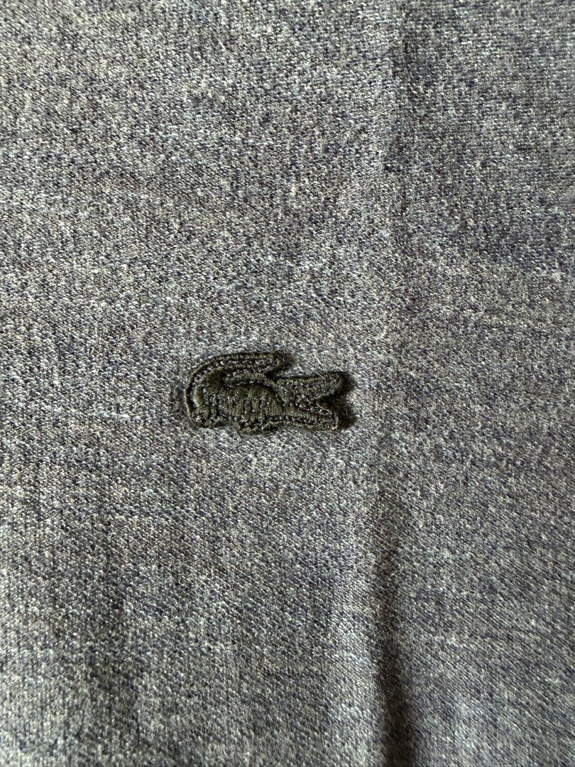 Lacoste Sweater Longsleeves (Category: Tshirts & Polo Shirts ) located in Batangas. Submitted by cakzero (Listing ID 1441037091, Image 3). Description: Large on Tag No issues Dimes: 20.5 x 28.