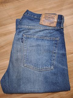 (Category: ) located in . Submitted by denim20 (Listing ID 1441060829, Image 1). Description: .