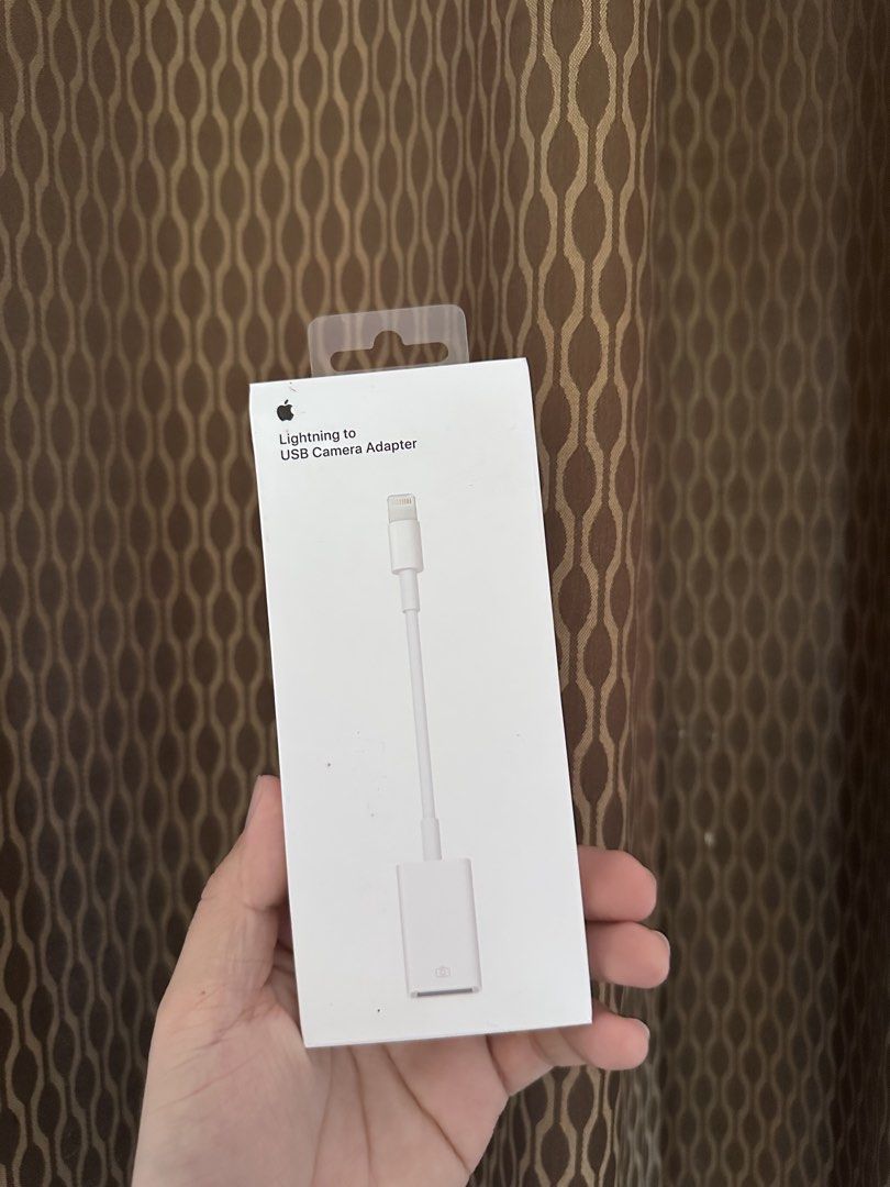 Lightning to USB Camera Adapter (Category: Cables & Adaptors) located in Taguig. Submitted by quiettreason (Listing ID 1441011210, Image 1). Description: Orig Brand new Apple brand.