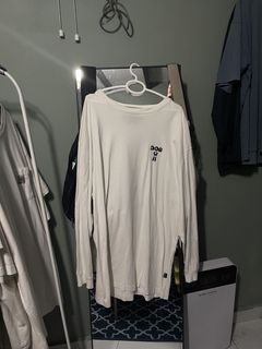(Category: ) located in . Submitted by komeng_collector (Listing ID 1441116392, Image 1). Description: .