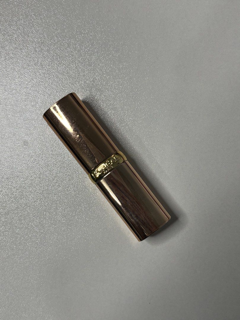 L'Oreal Paris Colour Riche Les Nus Lipstick, Nu Confident (Category: Makeup) located in Bacoor. Submitted by natrix (Listing ID 1441106750, Image 1). Description: .