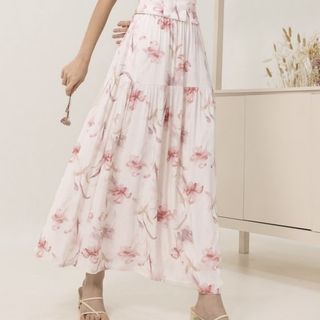 TOPS/DRESSES Collection item 2