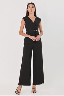 (Category: ) located in . Submitted by shop2apparel (Listing ID 1441043909, Image 1). Description: .