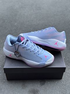 (Category: ) located in . Submitted by wysneakers (Listing ID 1441033662, Image 1). Description: .