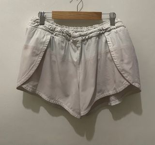 (Category: ) located in . Submitted by lvshop_mnl (Listing ID 1441111167, Image 1). Description: .