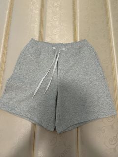 （分類：）位於 。 由 lil_channn 提交（商品編號 1440966960，圖片 1）。簡介： 。