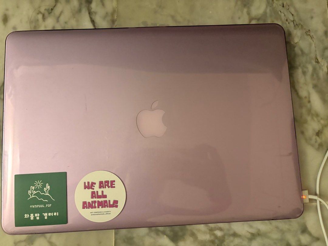 MACBOOK 2014469513257312604160