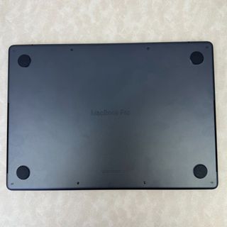 MacBook Pro 14-inch M5chip476380518867937280