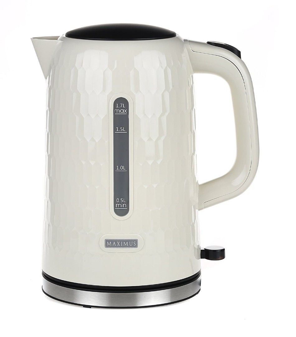 MAXIMUS MAX-K171C Electric Kettle White (Category: Kettles & Airpots) located in Manila. Submitted by biaman (Listing ID 1441132439, Image 1). Description: - Cream-colored electric kettle - Unique textured honeycomb design - Large 1.7L capacity - Simple one-touch on/off switch - Includes original packaging - Ideal for fast preparation of hot beverages.