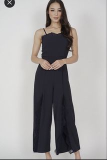 (Category: ) located in . Submitted by yourfashionspace (Listing ID 1441082688, Image 1). Description: .