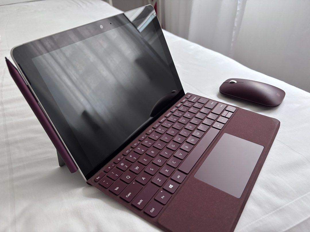 Microsoft Surface Go - 1st Generation469389960178585600