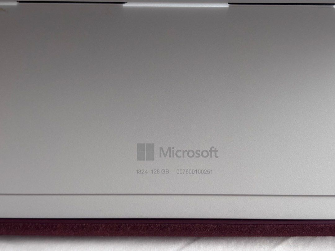 Microsoft Surface Go - 1st Generation469389960178585603