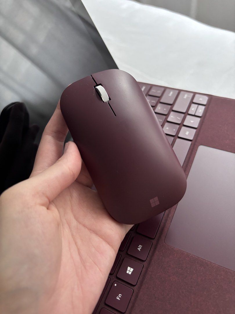 Microsoft Surface Go - 1st Generation469389960178585602