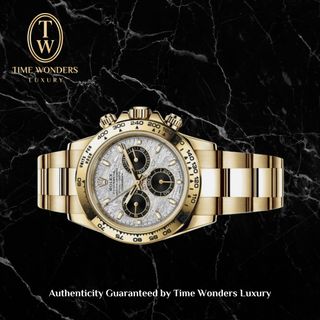 (Category: ) located in . Submitted by timewondersluxury (Listing ID 1440982597, Image 1). Description: .